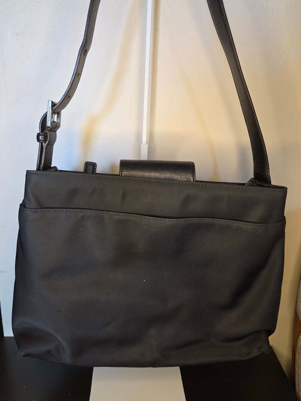 Vintage Coach G9K-7412 Black Nylon and Leather Shoulder Bag